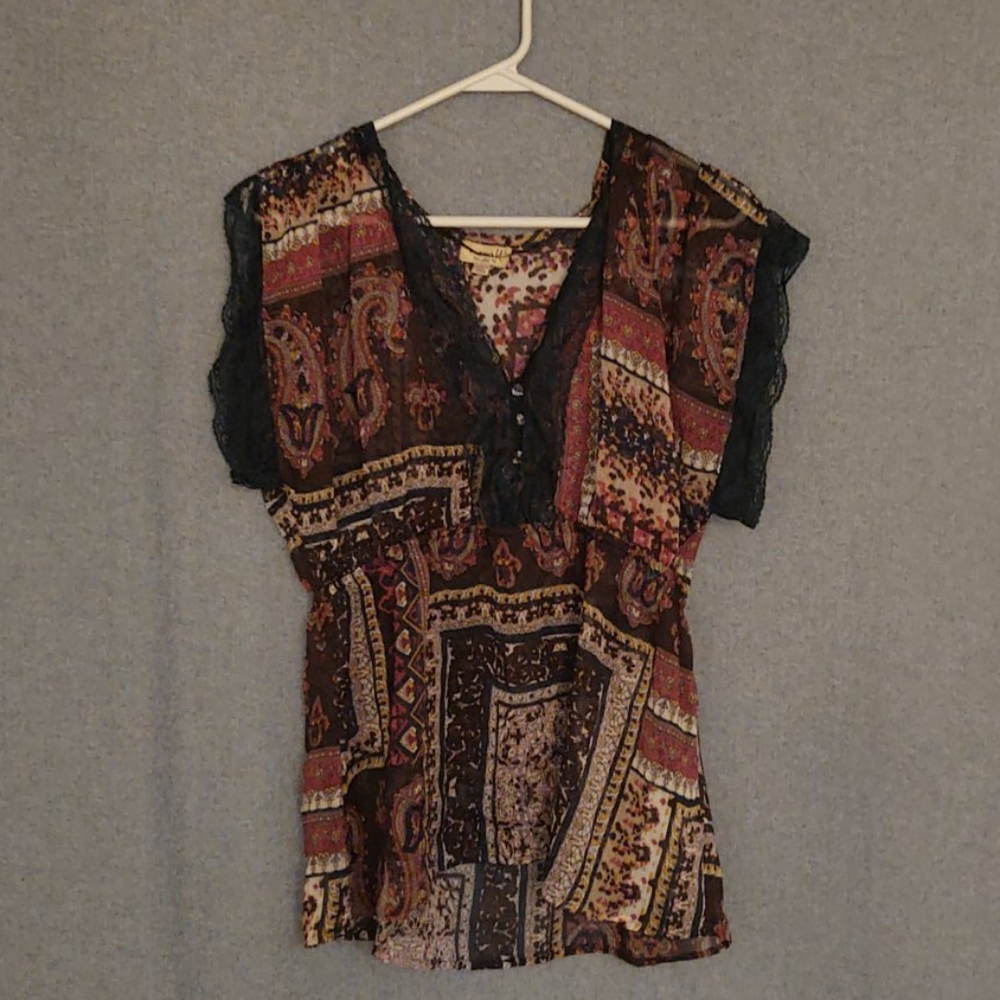 One World Blouse Large
